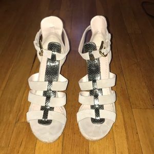 Beach metallic heels